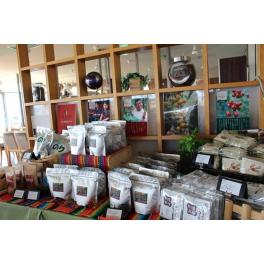 JICA横浜 ポートテラスカフェ(レストラン・フェアトレード食品)