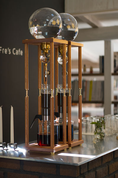 12月19日オープン!ローフードと一緒にマヤビニックコーヒーをダッチコーヒーで楽しめるお店『DLoFre`s Cafe(ドロフィーズ カフェ)』