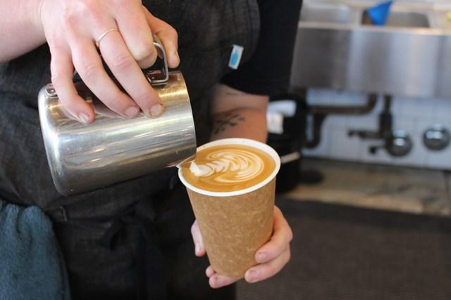 続編「コーヒー1杯で、現地の人にどのくらいお金がいき渡るの?」