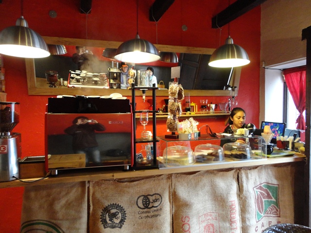 2012年 「メキシコ初日 サンクリストバルのカフェ事情」